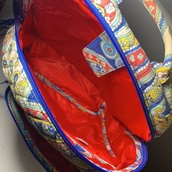 Backpack - Picture 4 of 6